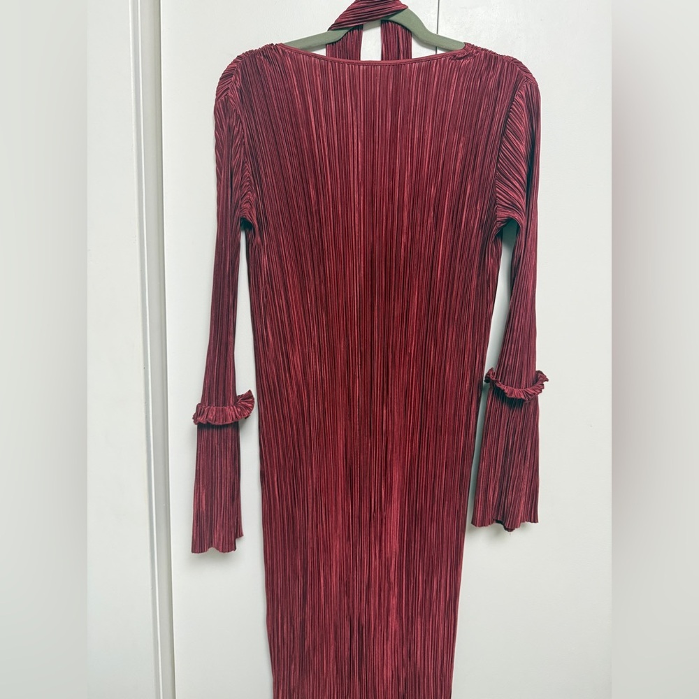 Red burgundy wine Pleated Long Sleeve Maxi Dress with belt Size Large Stretchy - Picture 6 of 6
